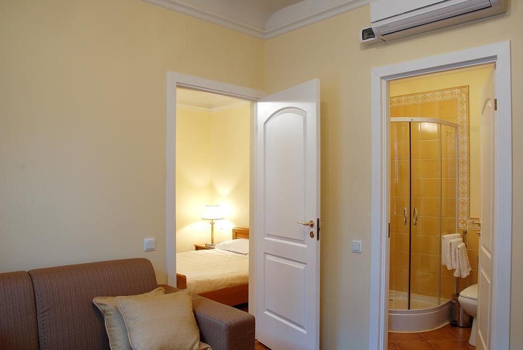 Baltic Suites Рига Екстериор снимка