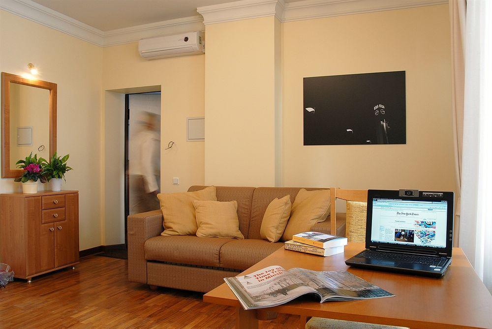 Baltic Suites Рига Екстериор снимка